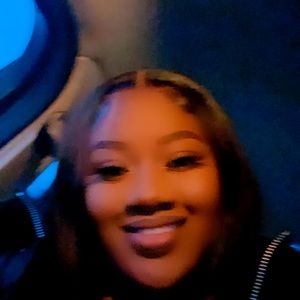 Meet your Posher, Ebony